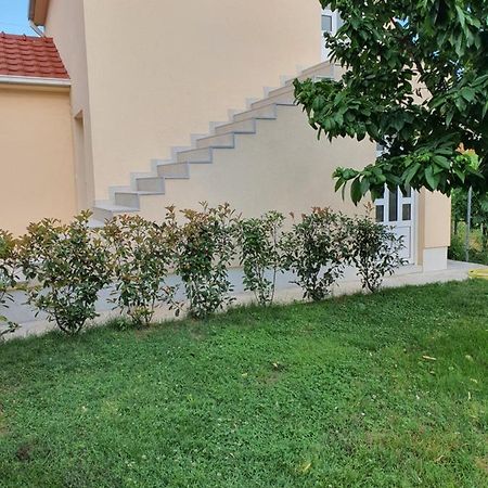 Apartman Tolosi 2 Podgorica Exterior foto
